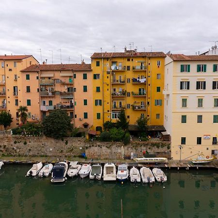 Le Streghe Rooms E Art,Centralissimo Con Garage Su Richiesta Livorno Exterior foto